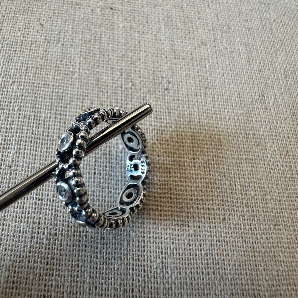 Pandora princess (retired) ring - Picture 2 of 3